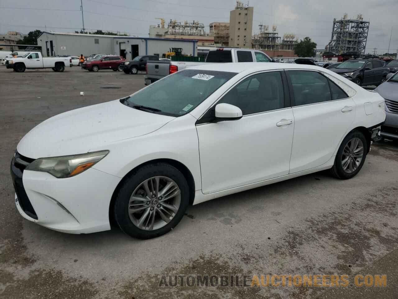 4T1BF1FKXGU551864 TOYOTA CAMRY 2016