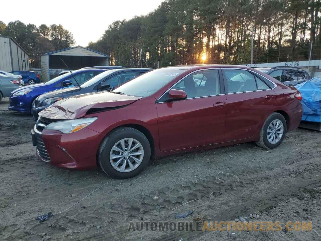 4T1BF1FKXGU554439 TOYOTA CAMRY 2016