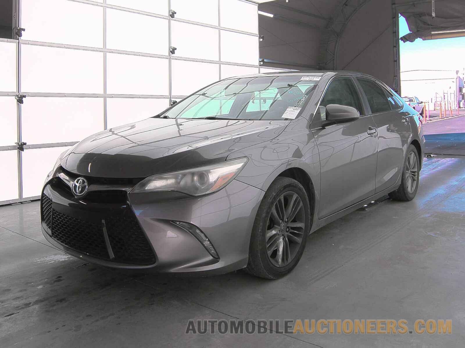 4T1BF1FKXGU557194 Toyota Camry 2016