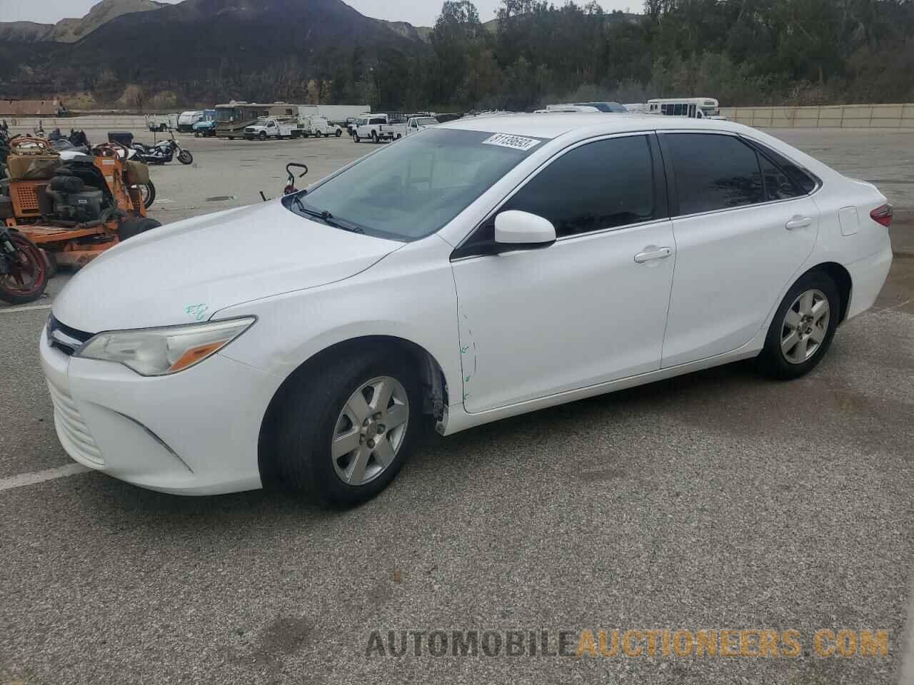 4T1BF1FKXGU563688 TOYOTA CAMRY 2016