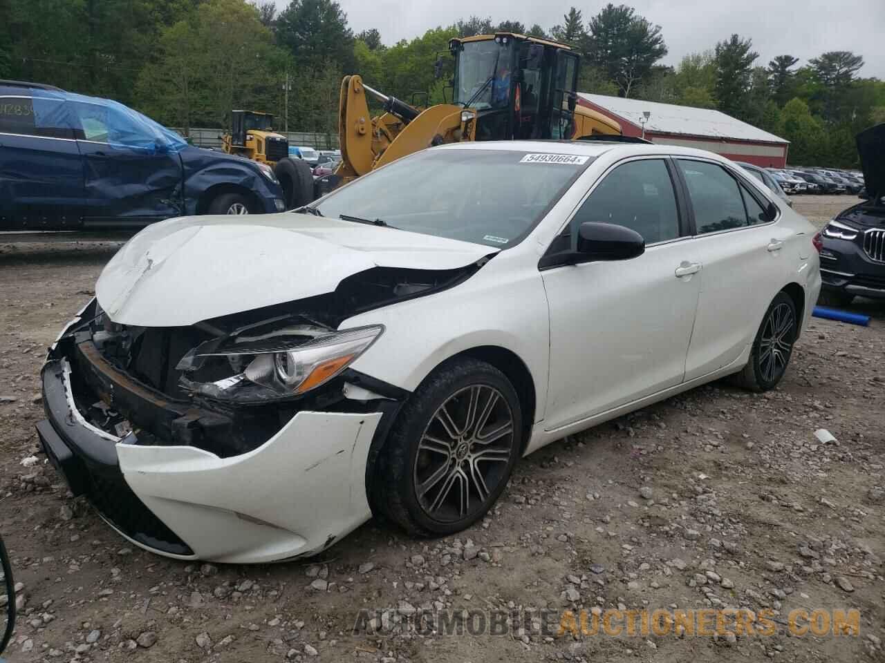 4T1BF1FKXGU564338 TOYOTA CAMRY 2016