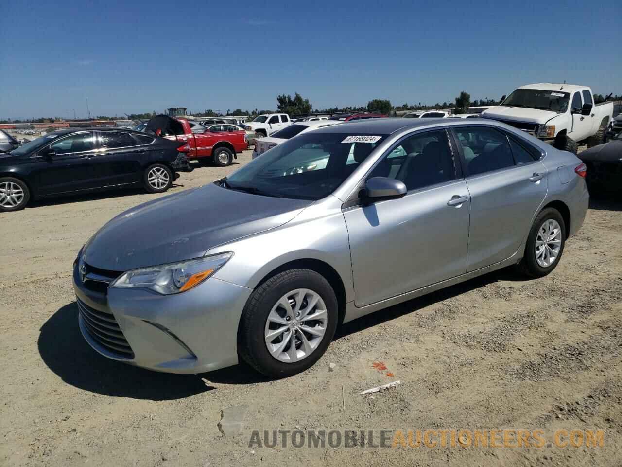 4T1BF1FKXGU586727 TOYOTA CAMRY 2016