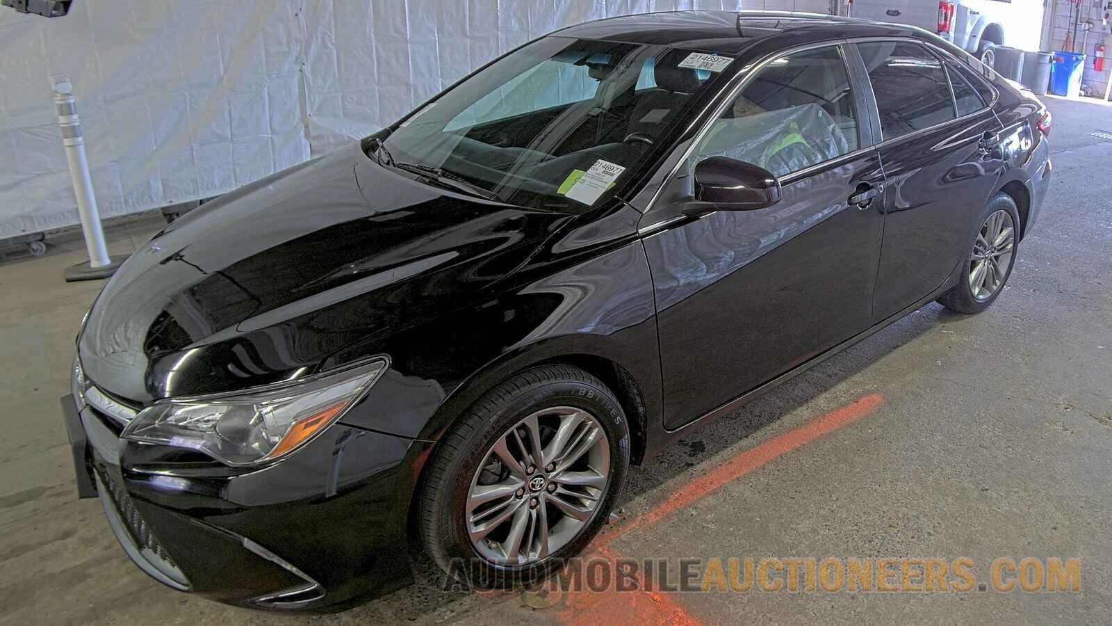 4T1BF1FKXGU591863 Toyota Camry 2016