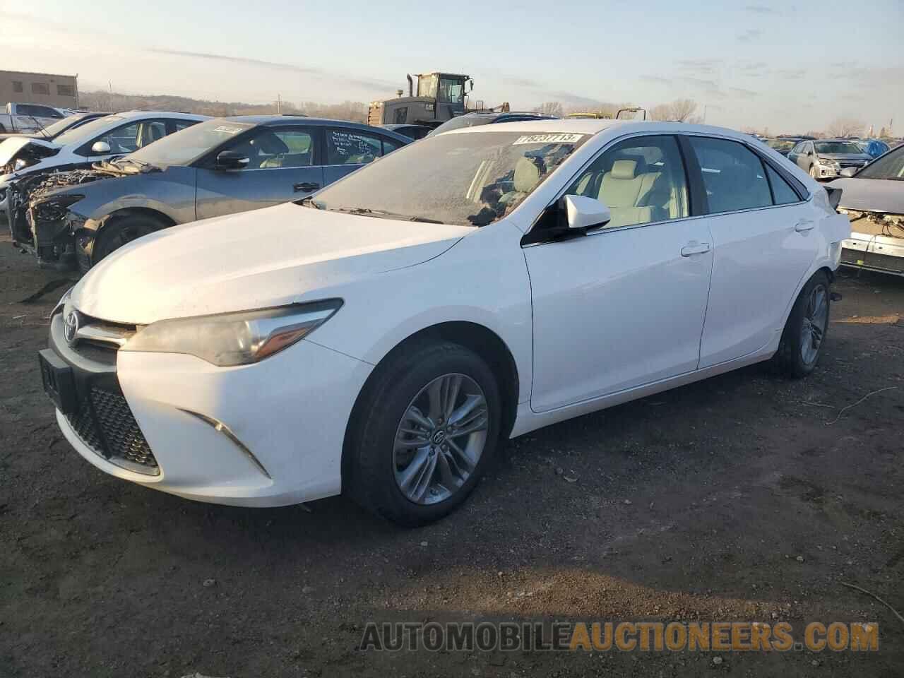 4T1BF1FKXGU605552 TOYOTA CAMRY 2016