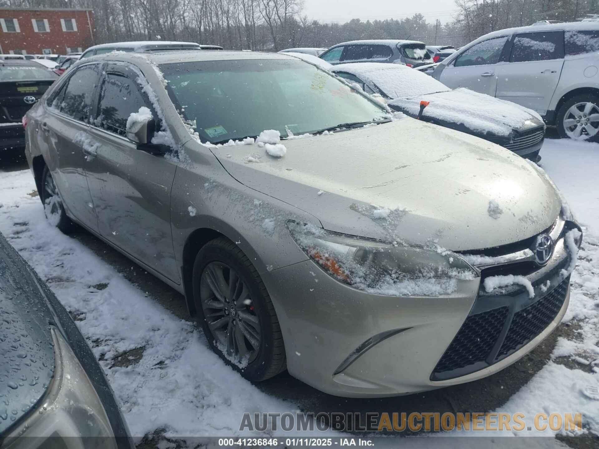 4T1BF1FKXHU267443 TOYOTA CAMRY 2017