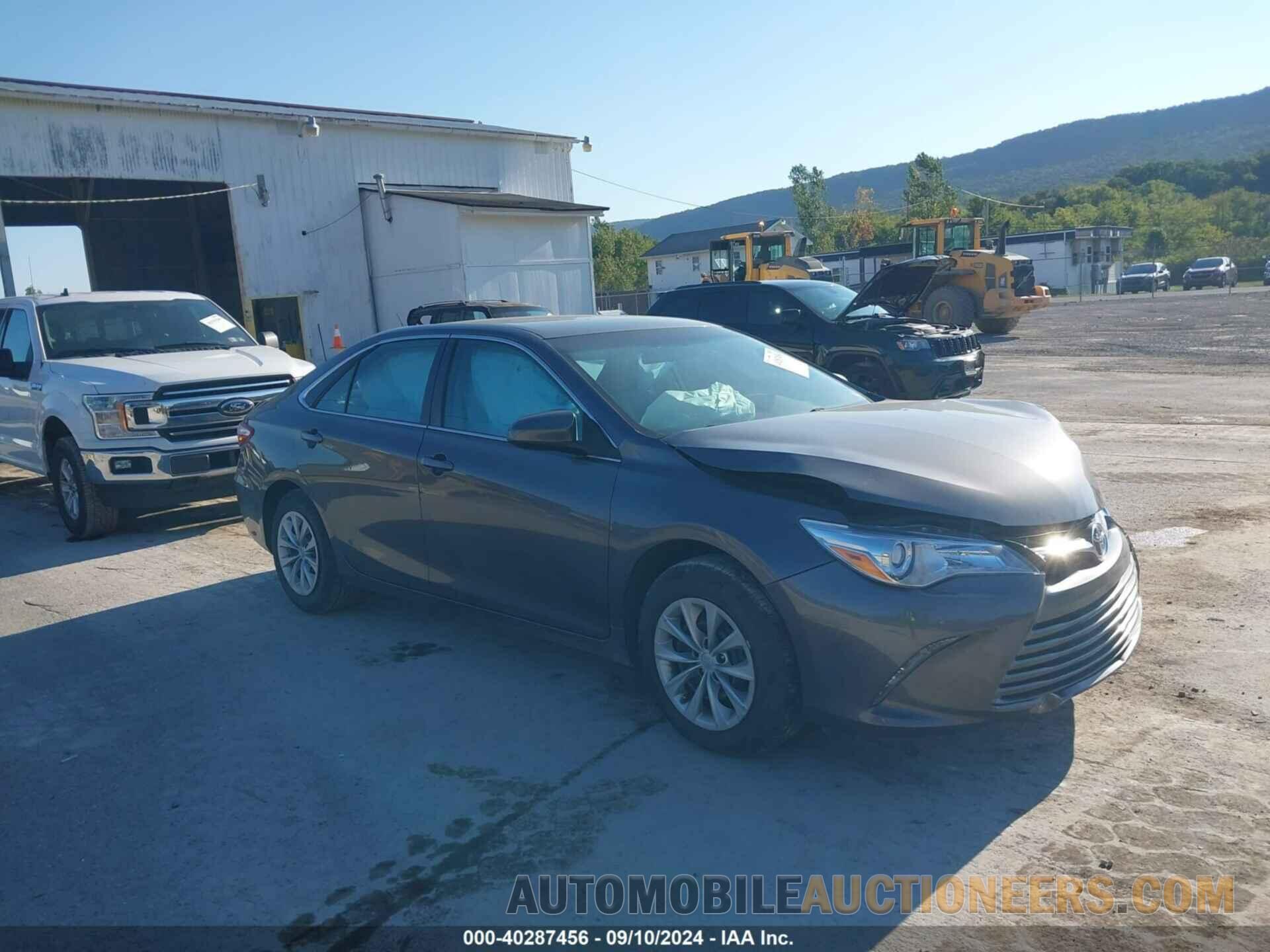 4T1BF1FKXHU274442 TOYOTA CAMRY 2017