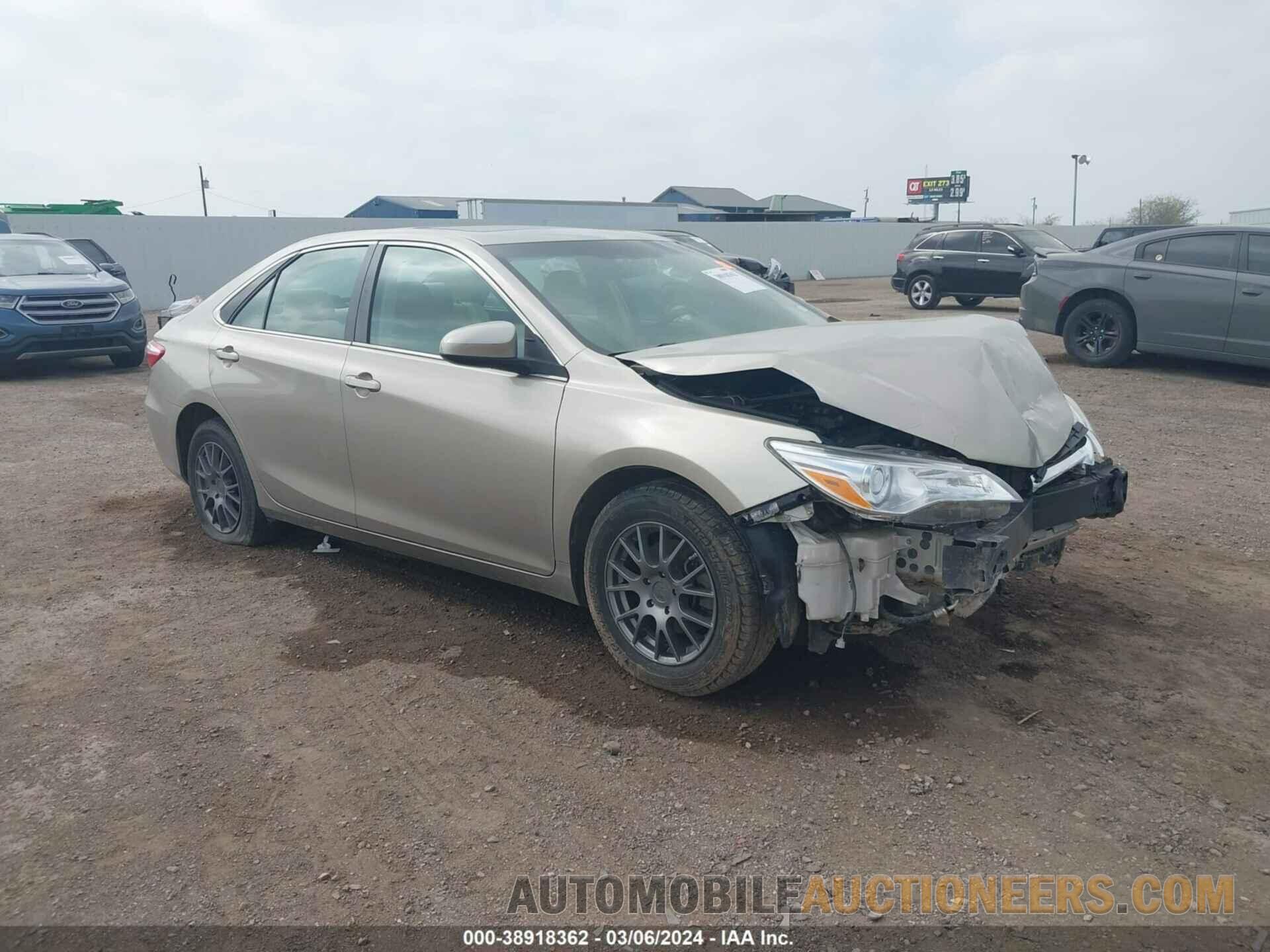 4T1BF1FKXHU275087 TOYOTA CAMRY 2017