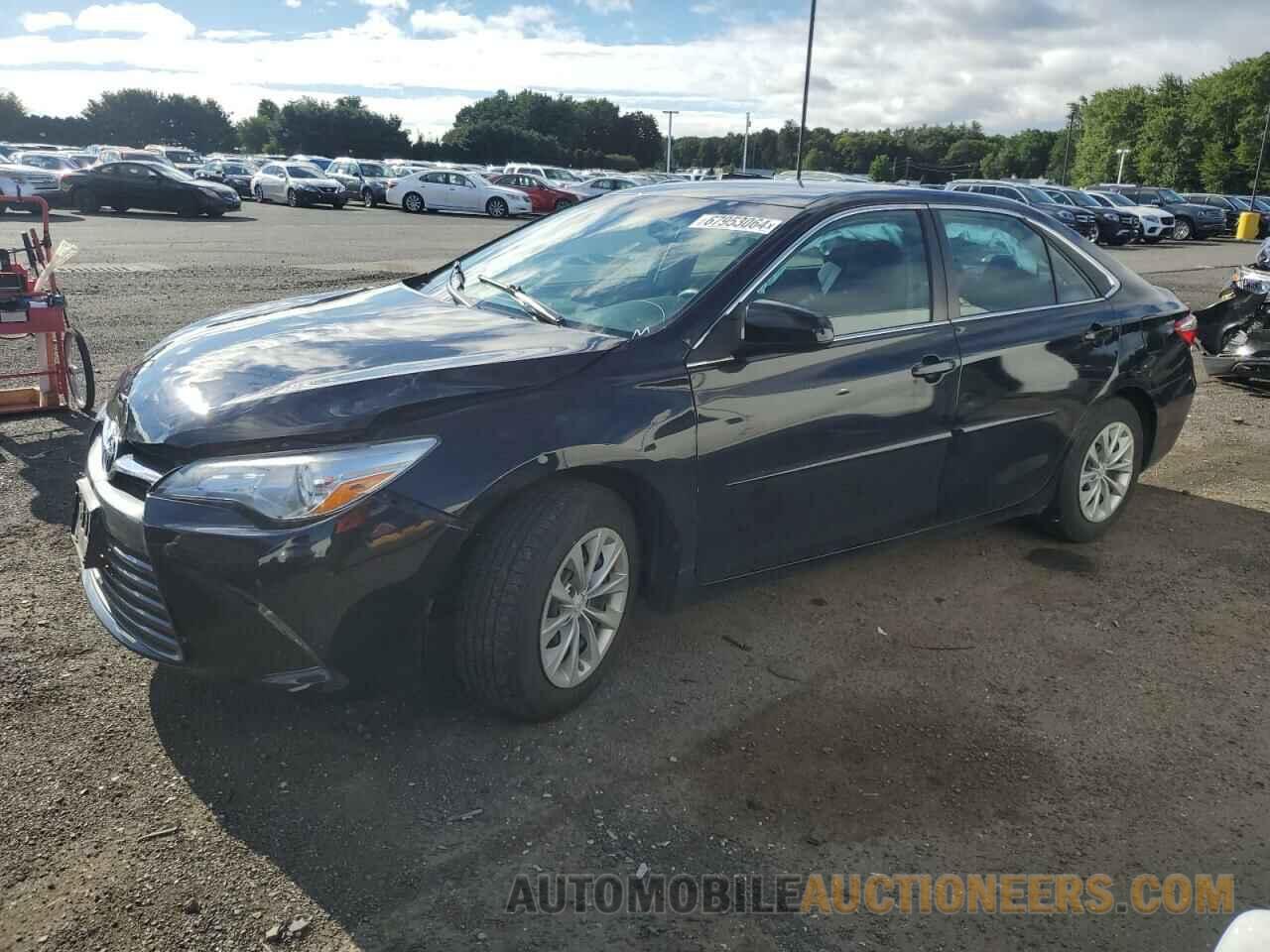 4T1BF1FKXHU277700 TOYOTA CAMRY 2017