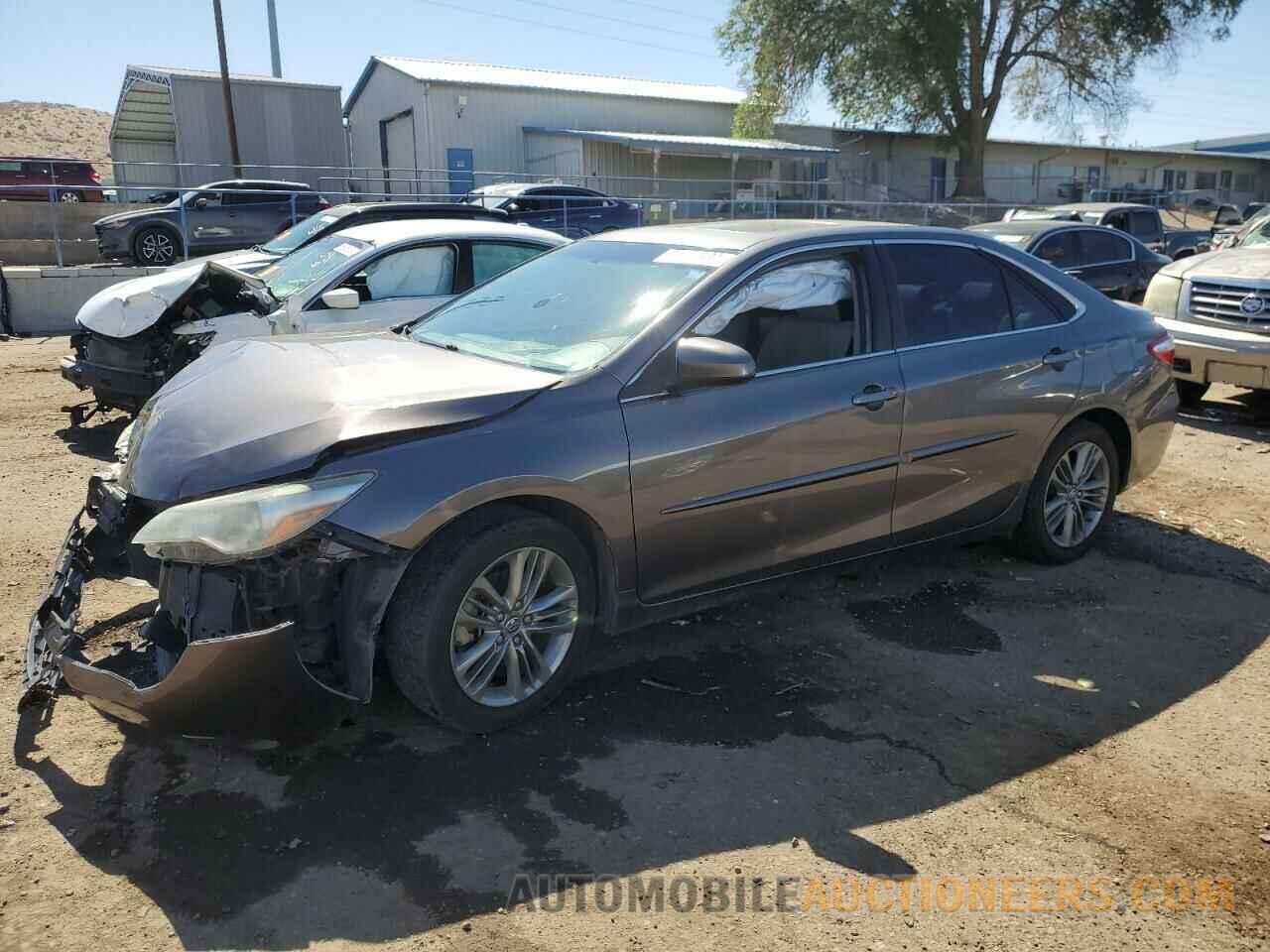 4T1BF1FKXHU281696 TOYOTA CAMRY 2017