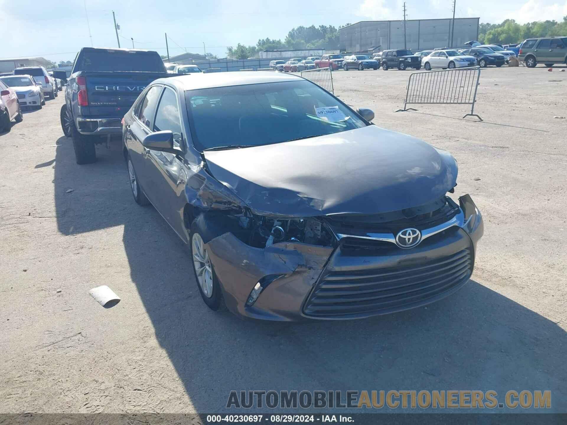 4T1BF1FKXHU285781 TOYOTA CAMRY 2017