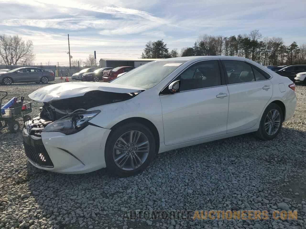 4T1BF1FKXHU285957 TOYOTA CAMRY 2017