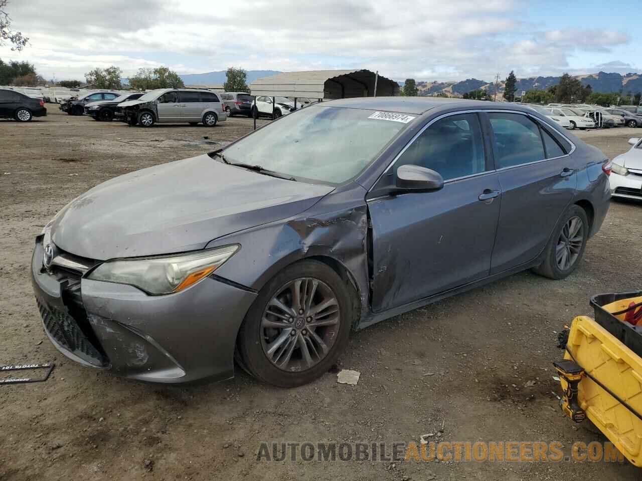 4T1BF1FKXHU288275 TOYOTA CAMRY 2017