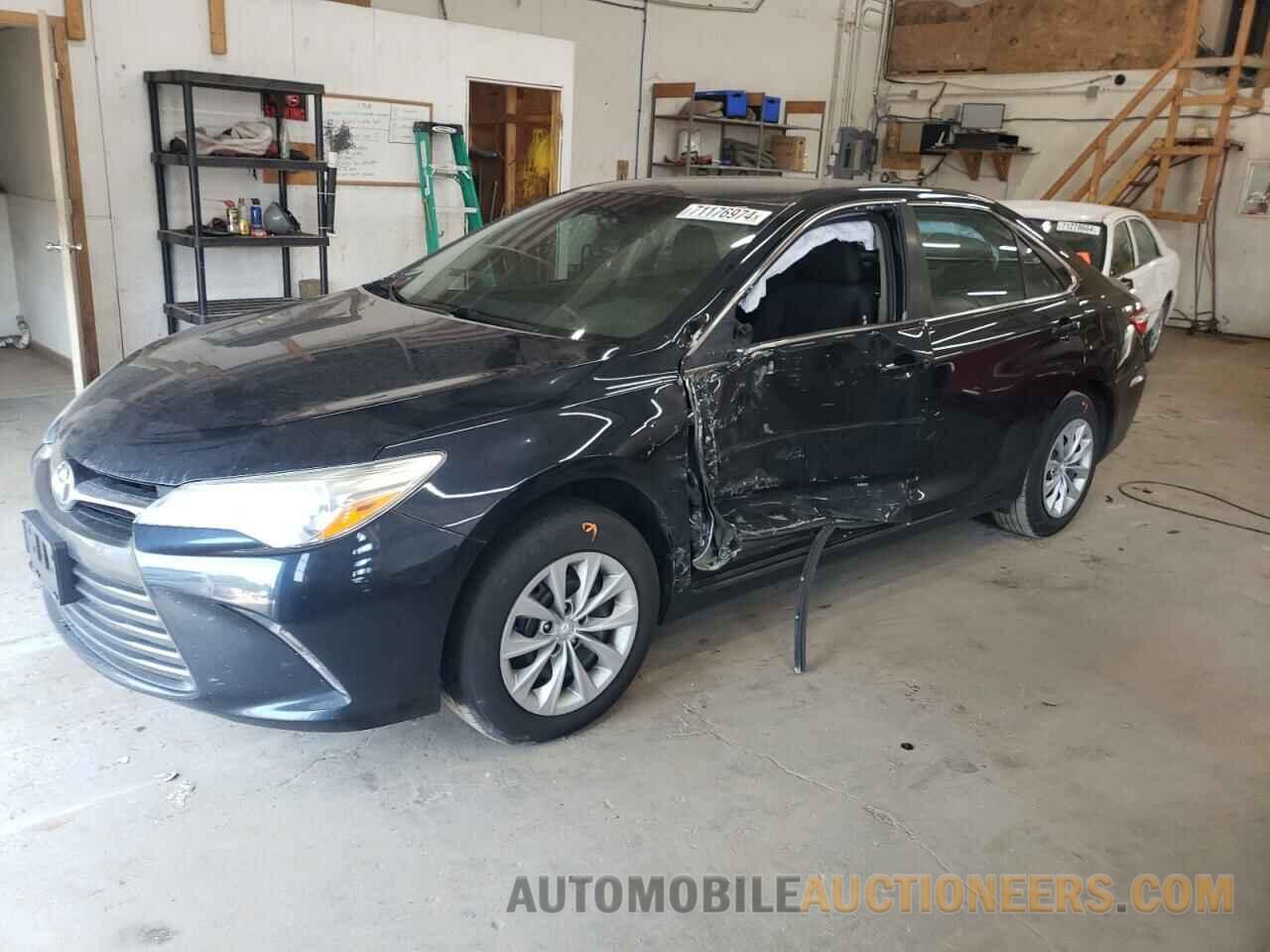 4T1BF1FKXHU292066 TOYOTA CAMRY 2017