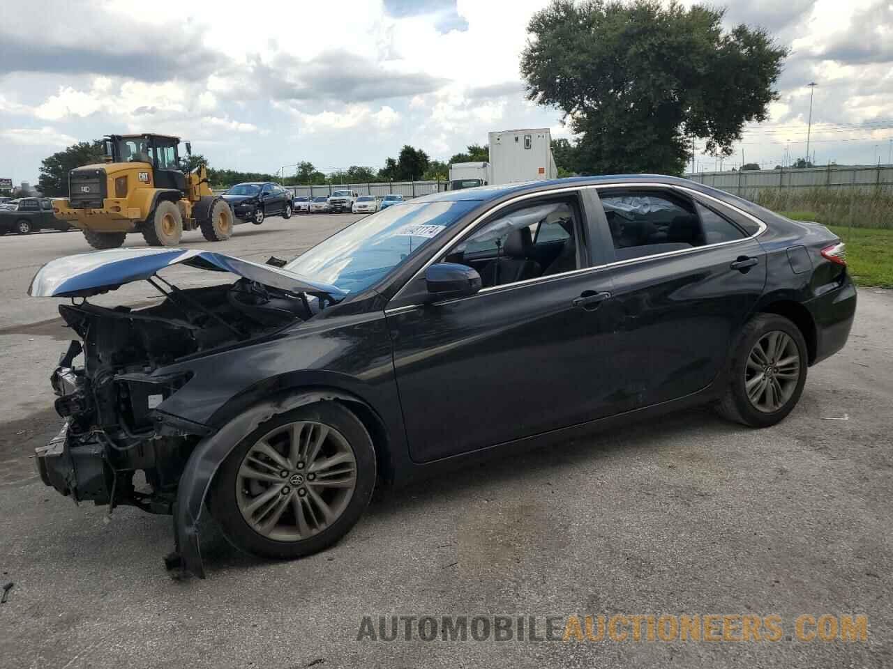 4T1BF1FKXHU302742 TOYOTA CAMRY 2017