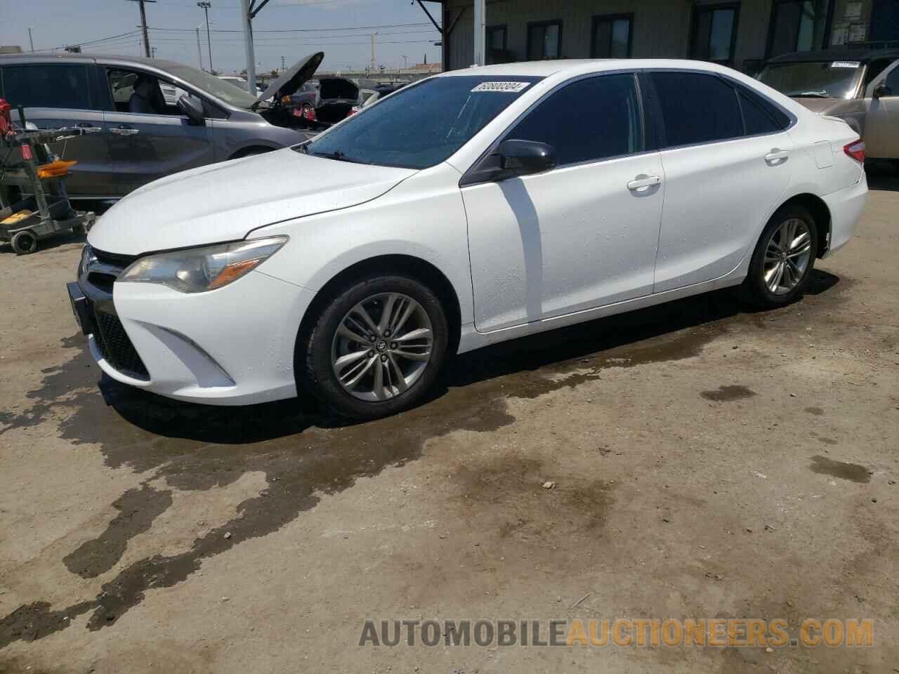 4T1BF1FKXHU305060 TOYOTA CAMRY 2017