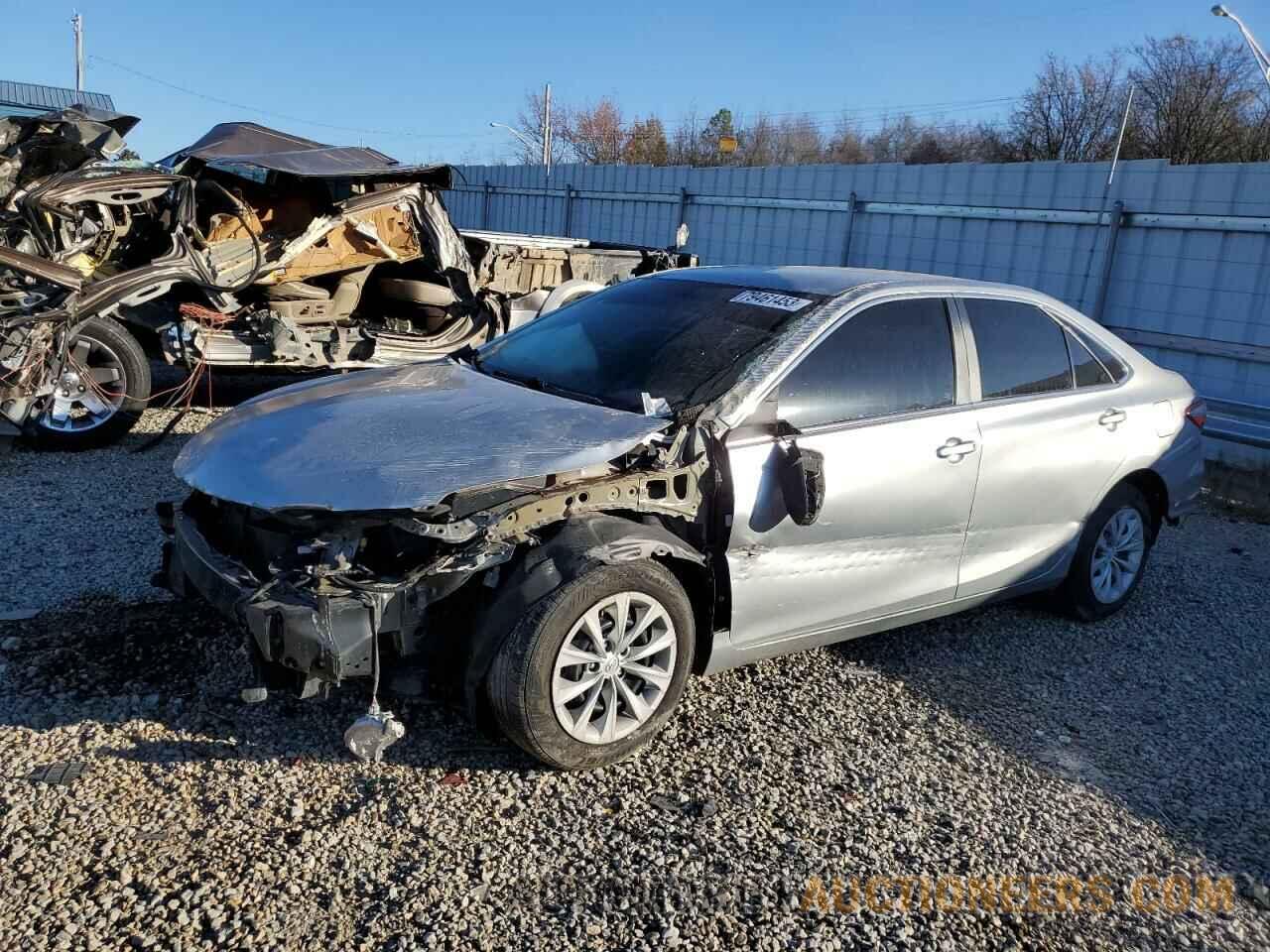 4T1BF1FKXHU315555 TOYOTA CAMRY 2017