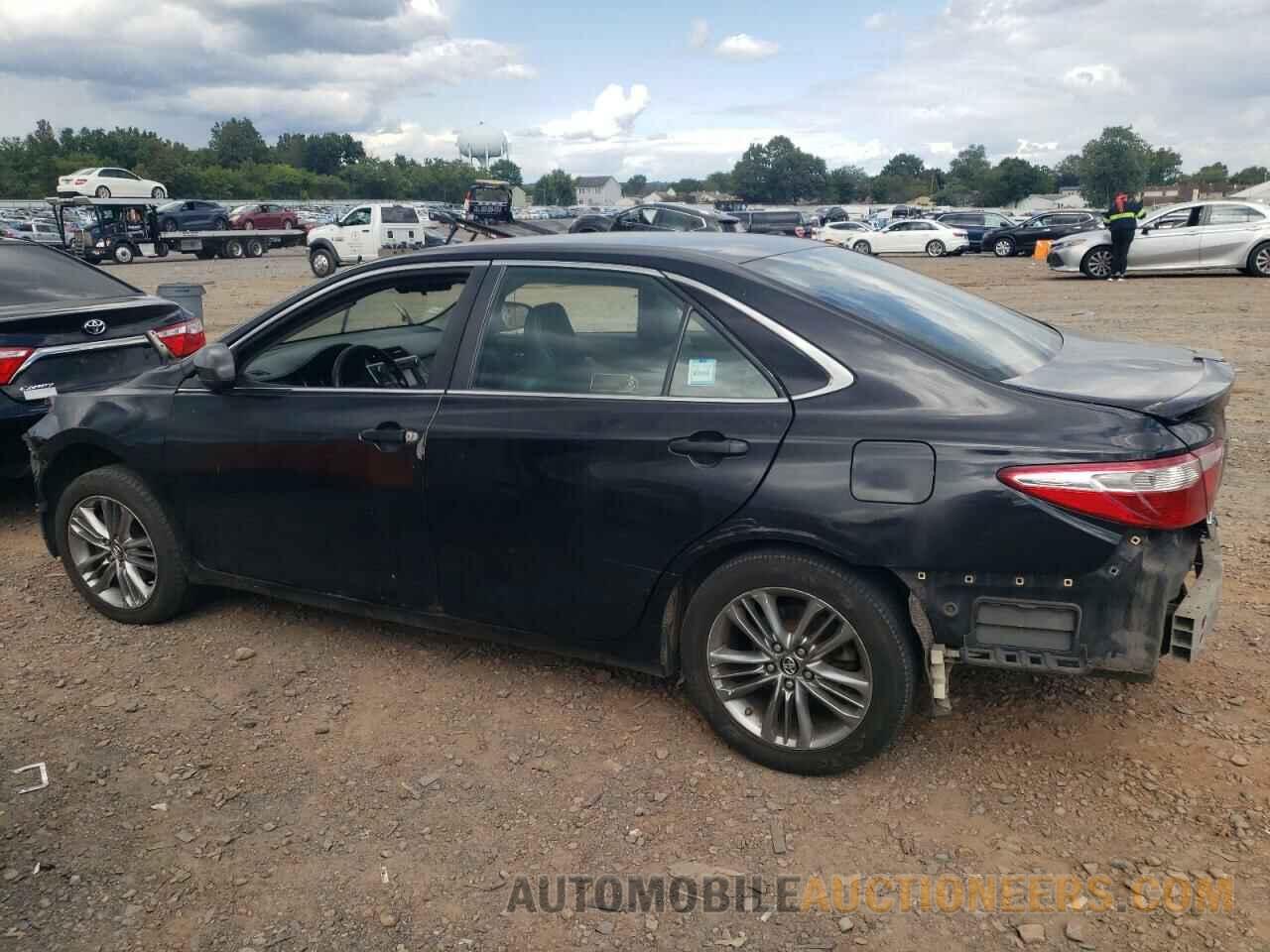 4T1BF1FKXHU320349 TOYOTA CAMRY 2017