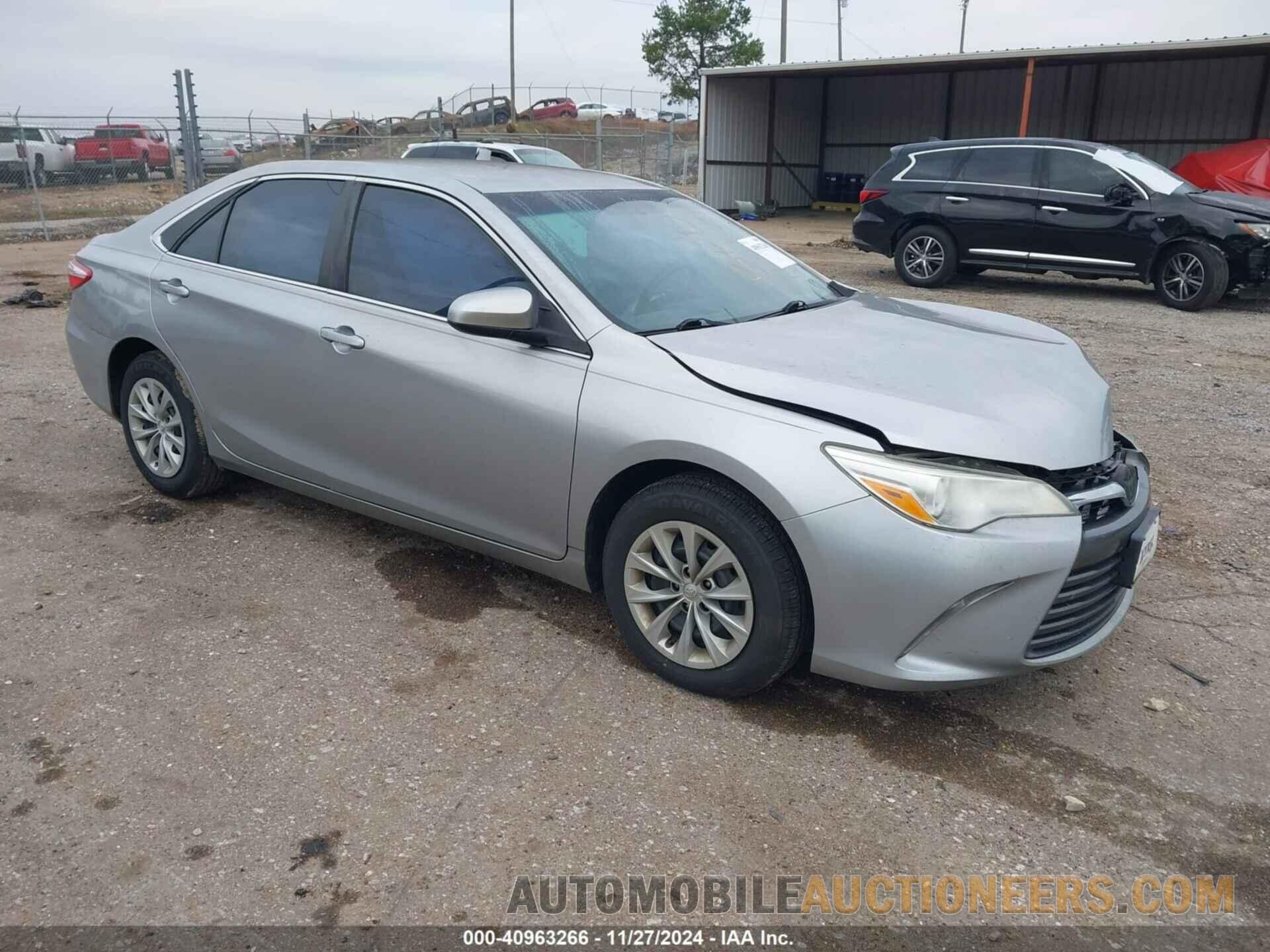 4T1BF1FKXHU321100 TOYOTA CAMRY 2017