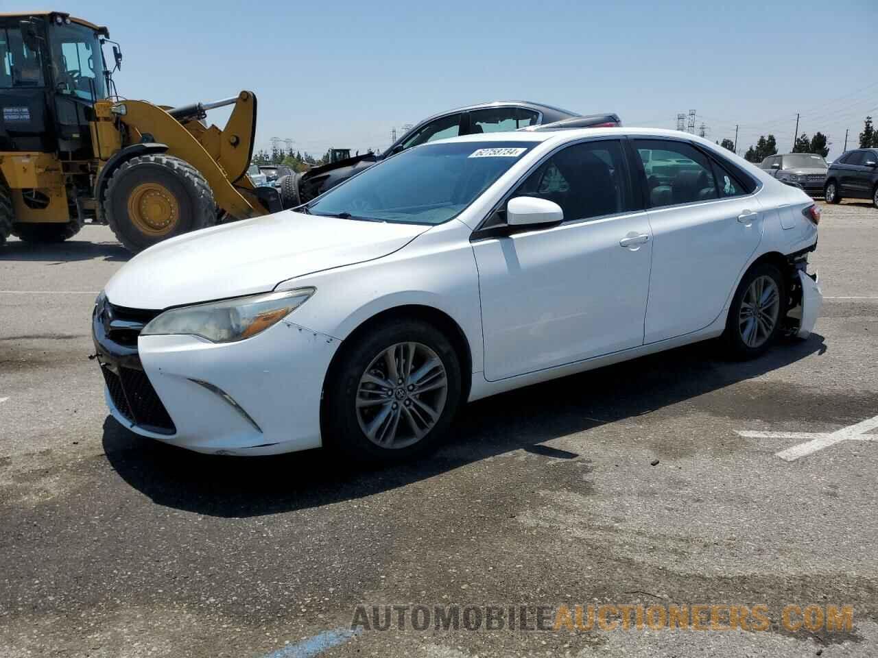 4T1BF1FKXHU327057 TOYOTA CAMRY 2017