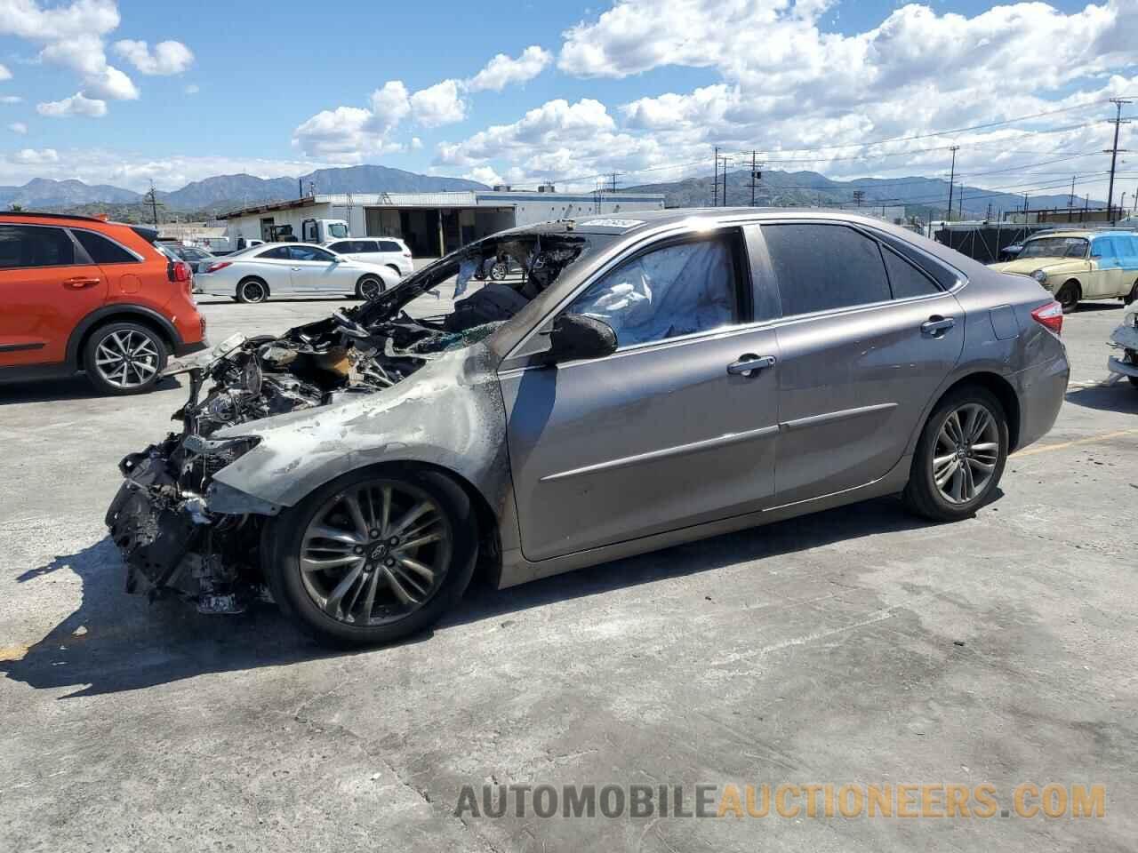 4T1BF1FKXHU339614 TOYOTA CAMRY 2017