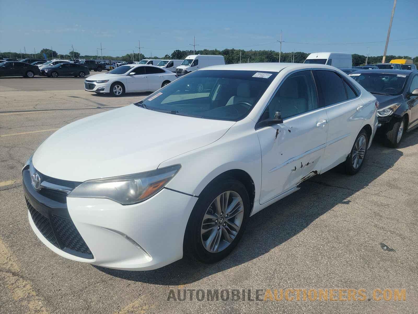 4T1BF1FKXHU340987 Toyota Camry 2017