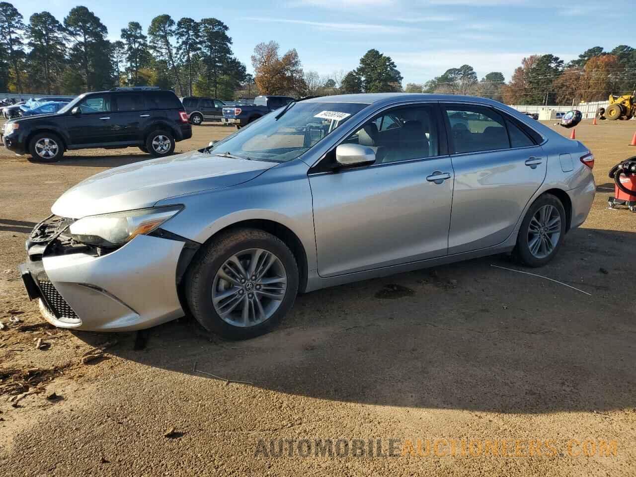 4T1BF1FKXHU343002 TOYOTA CAMRY 2017