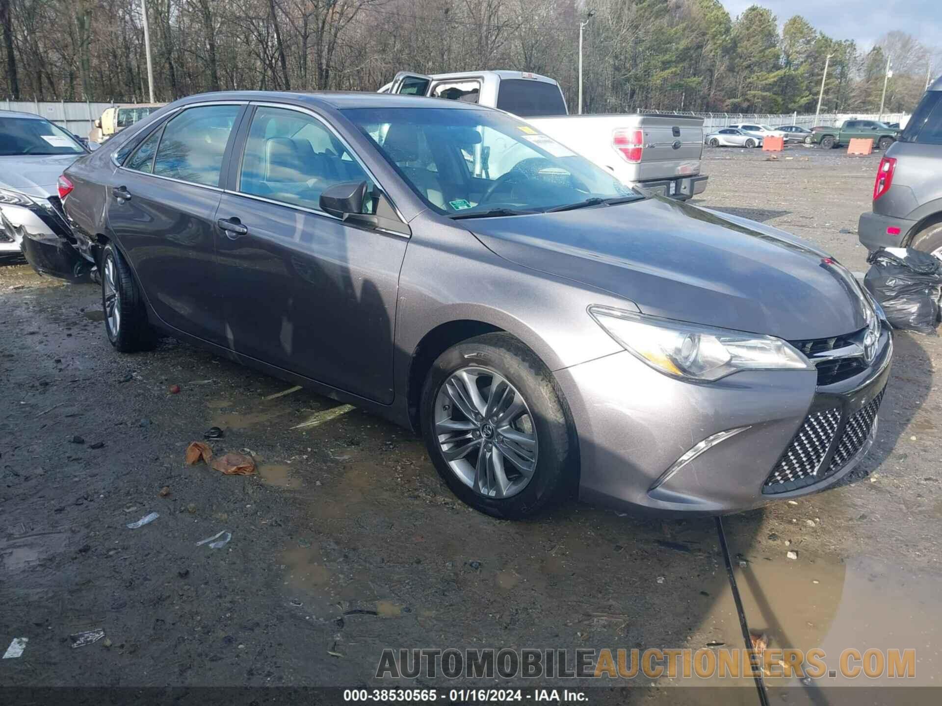 4T1BF1FKXHU349642 TOYOTA CAMRY 2017