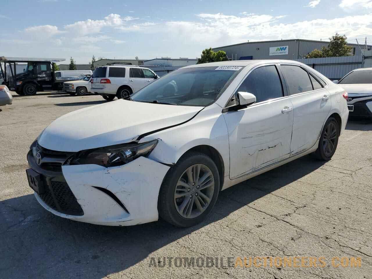 4T1BF1FKXHU354534 TOYOTA CAMRY 2017