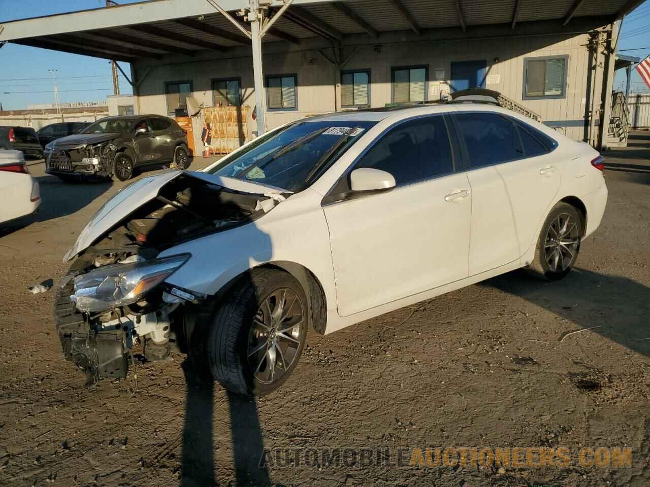 4T1BF1FKXHU359913 TOYOTA CAMRY 2017