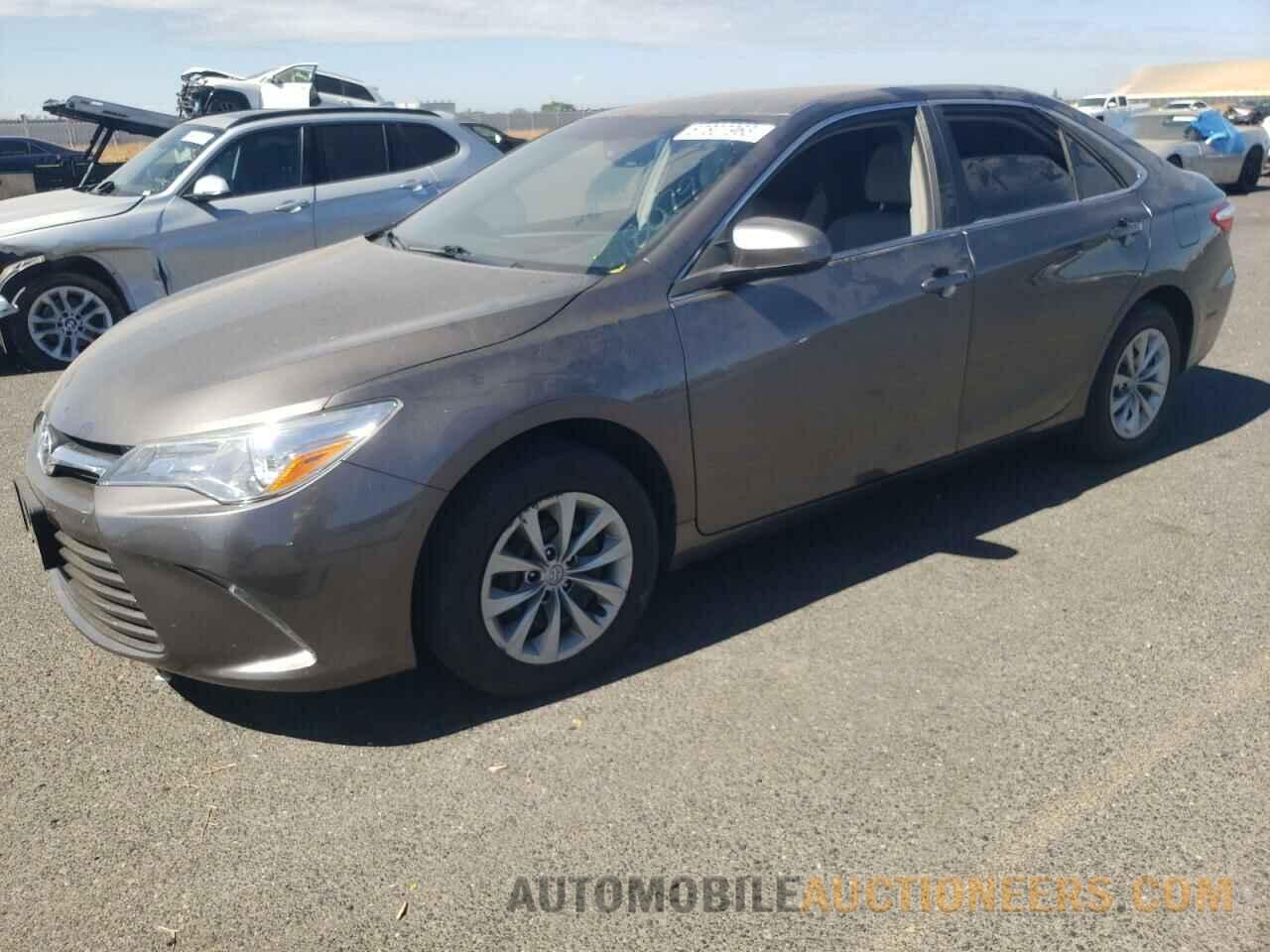 4T1BF1FKXHU361080 TOYOTA CAMRY 2017