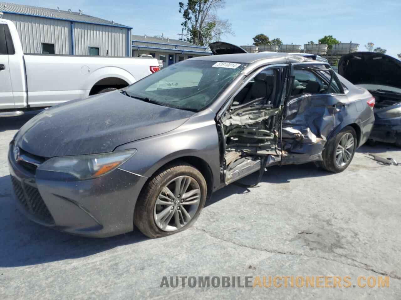 4T1BF1FKXHU364352 TOYOTA CAMRY 2017