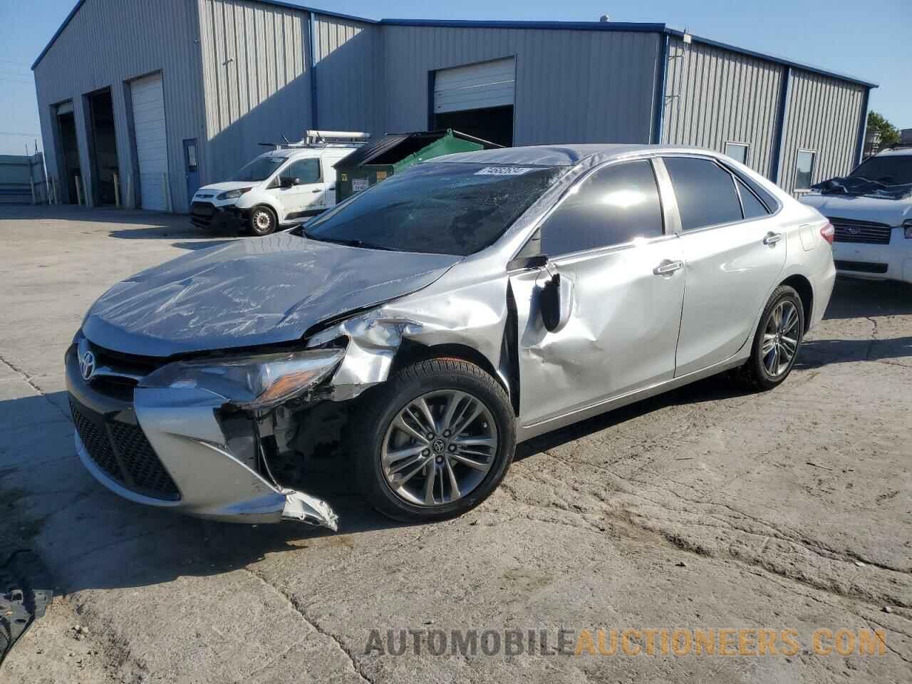 4T1BF1FKXHU379210 TOYOTA CAMRY 2017