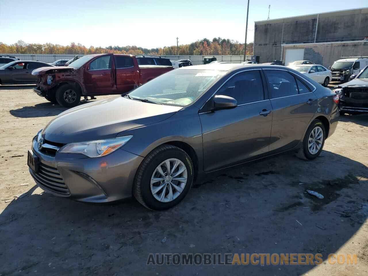 4T1BF1FKXHU382169 TOYOTA CAMRY 2017