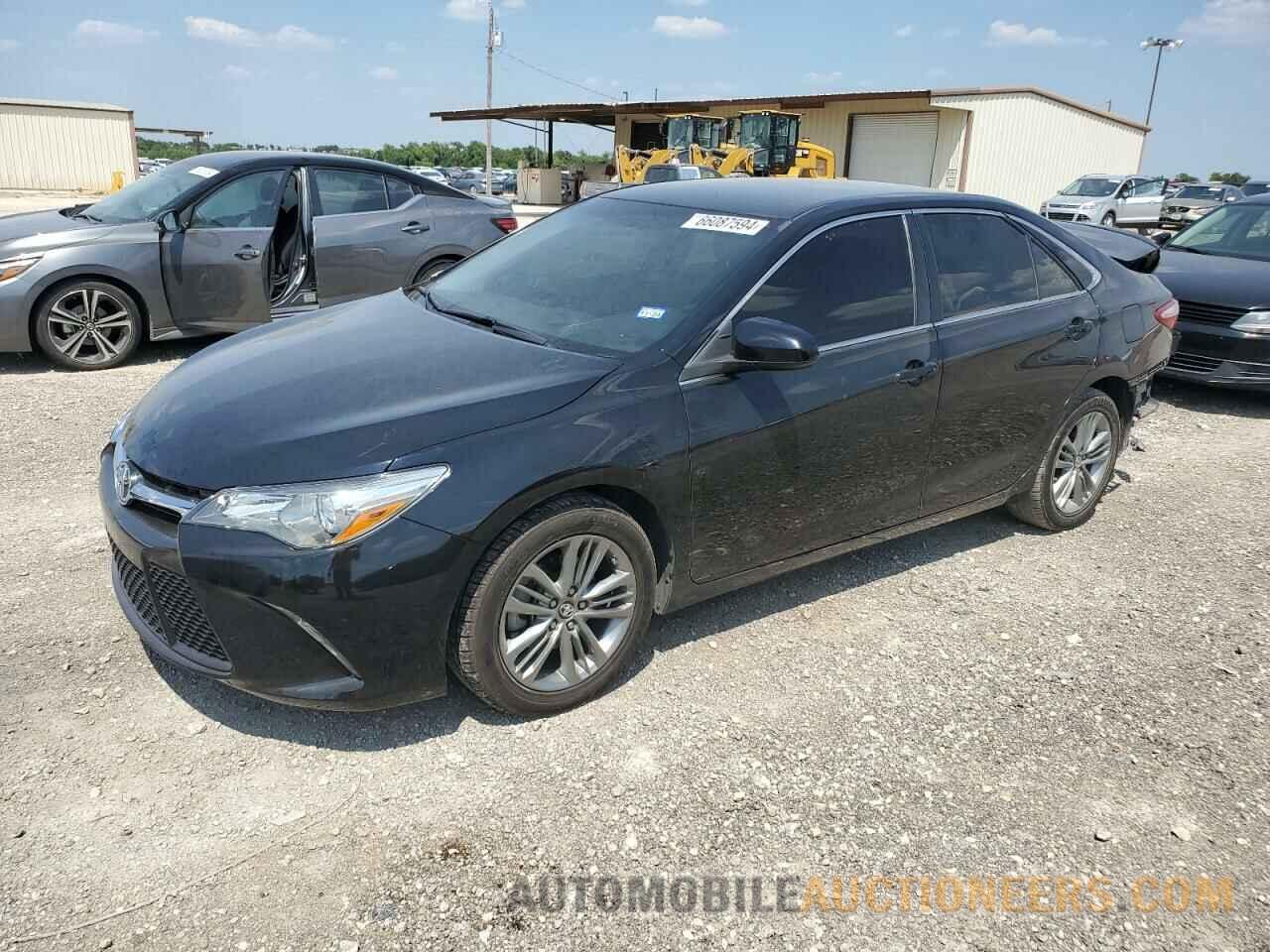 4T1BF1FKXHU384004 TOYOTA CAMRY 2017