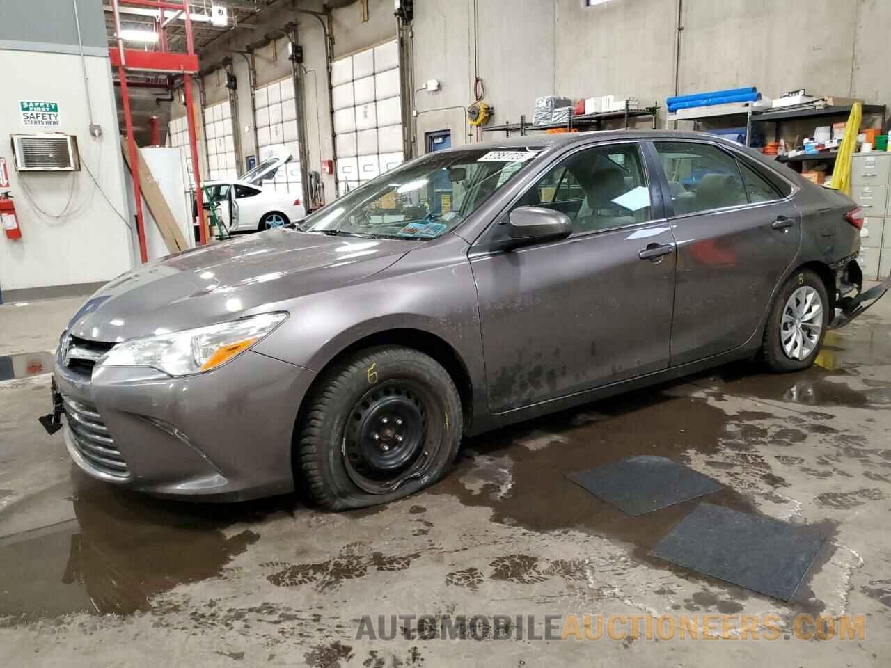 4T1BF1FKXHU399182 TOYOTA CAMRY 2017