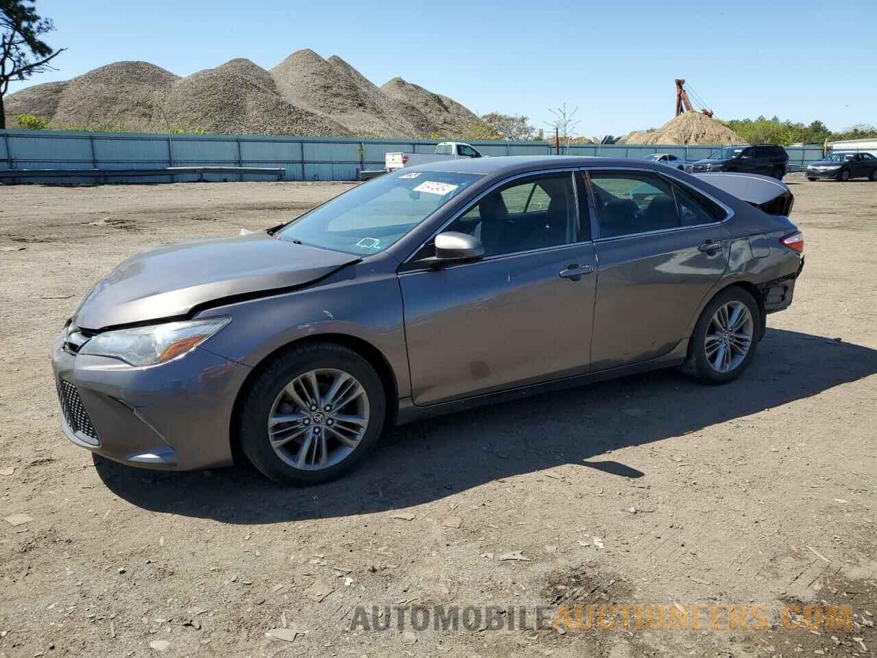 4T1BF1FKXHU401870 TOYOTA CAMRY 2017