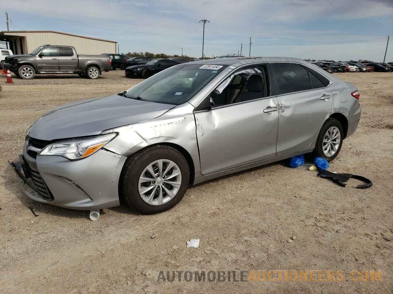 4T1BF1FKXHU404185 TOYOTA CAMRY 2017