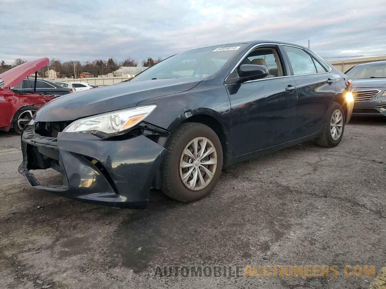 4T1BF1FKXHU412139 TOYOTA CAMRY 2017