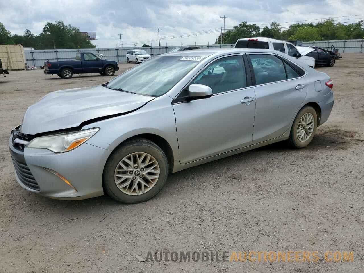 4T1BF1FKXHU413369 TOYOTA CAMRY 2017