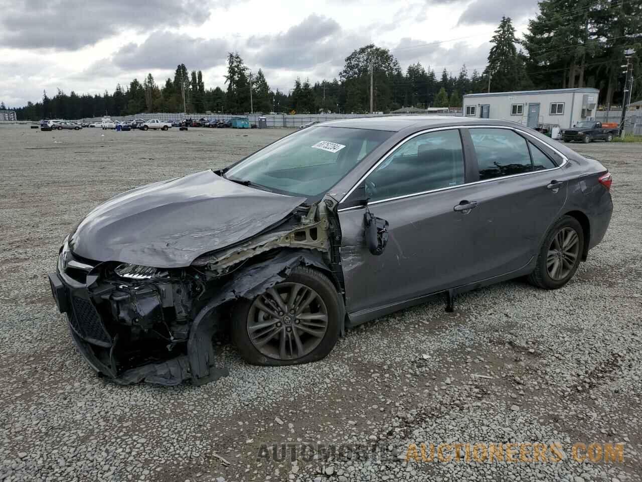 4T1BF1FKXHU418376 TOYOTA CAMRY 2017