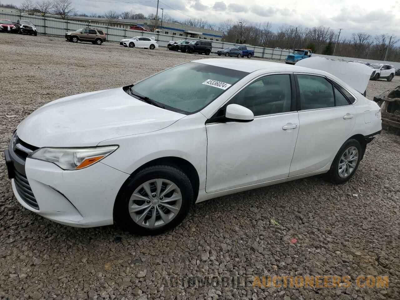 4T1BF1FKXHU423660 TOYOTA CAMRY 2017