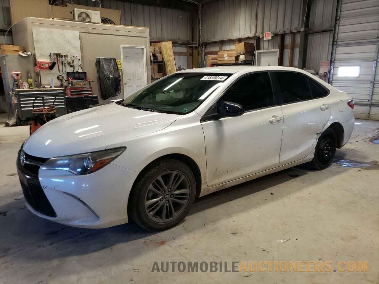 4T1BF1FKXHU424887 TOYOTA CAMRY 2017