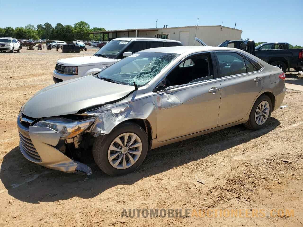 4T1BF1FKXHU426364 TOYOTA CAMRY 2017