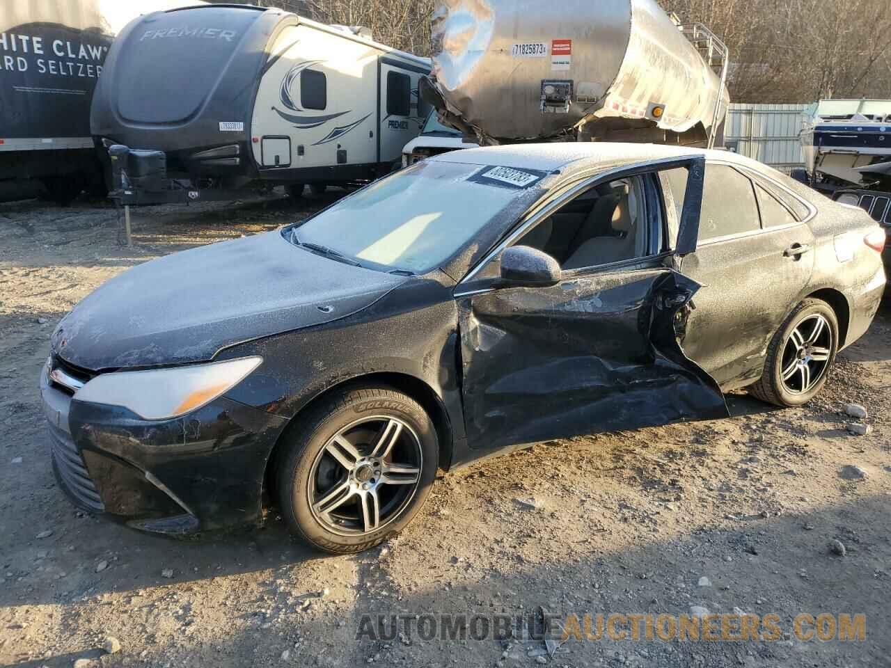 4T1BF1FKXHU433752 TOYOTA CAMRY 2017