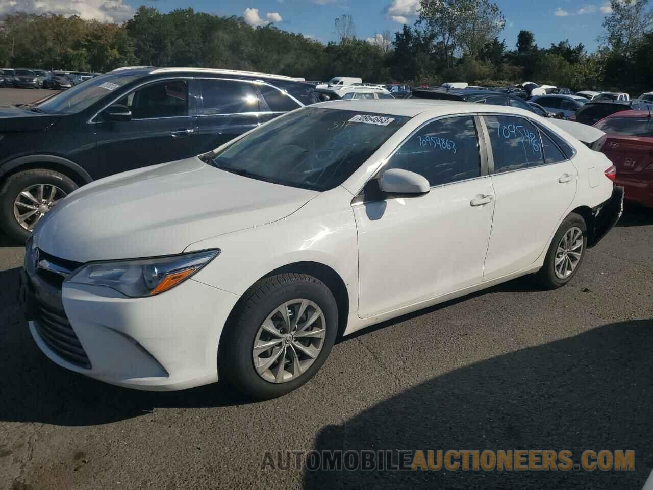 4T1BF1FKXHU438658 TOYOTA CAMRY 2017