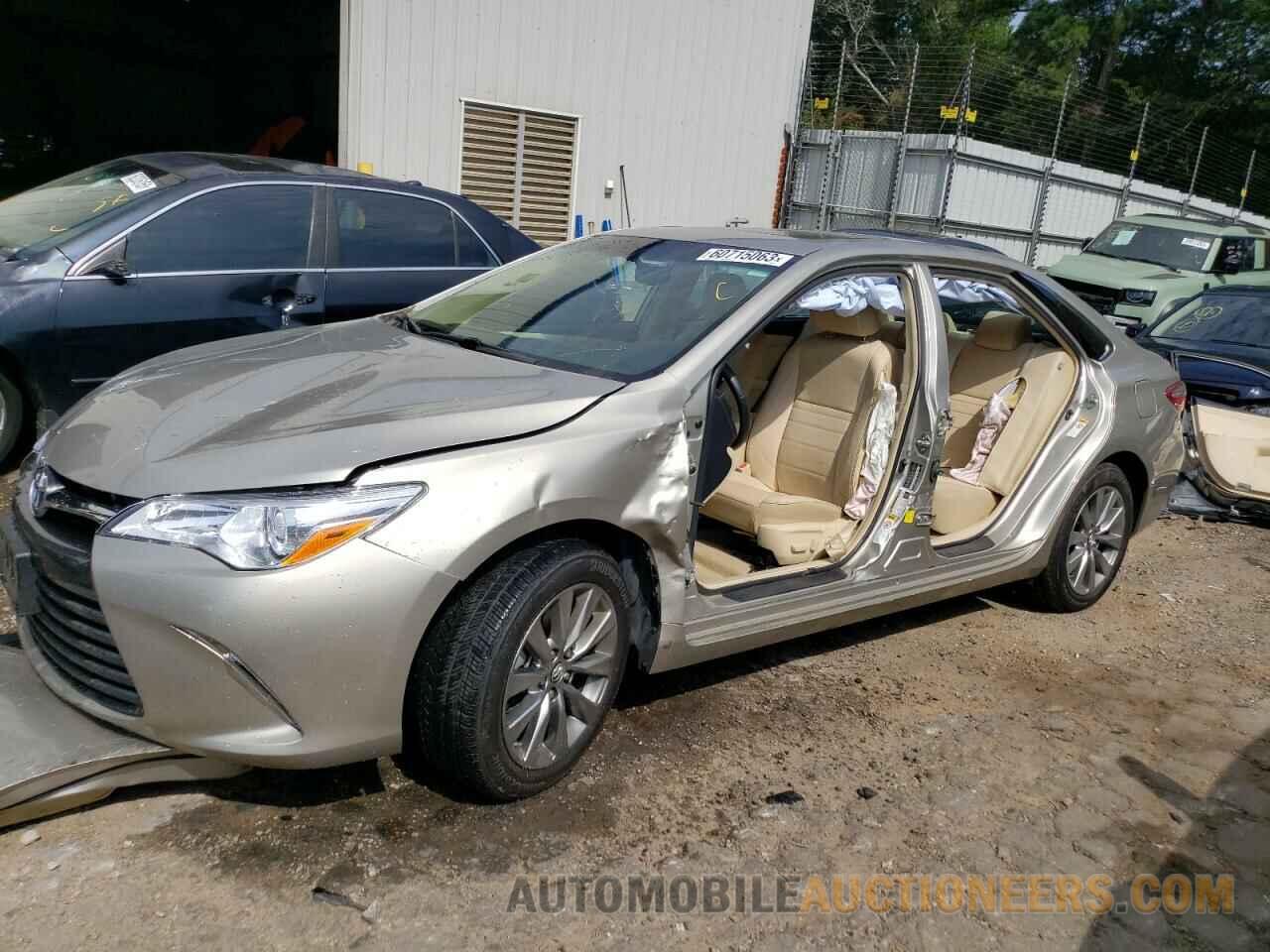 4T1BF1FKXHU634003 TOYOTA CAMRY 2017