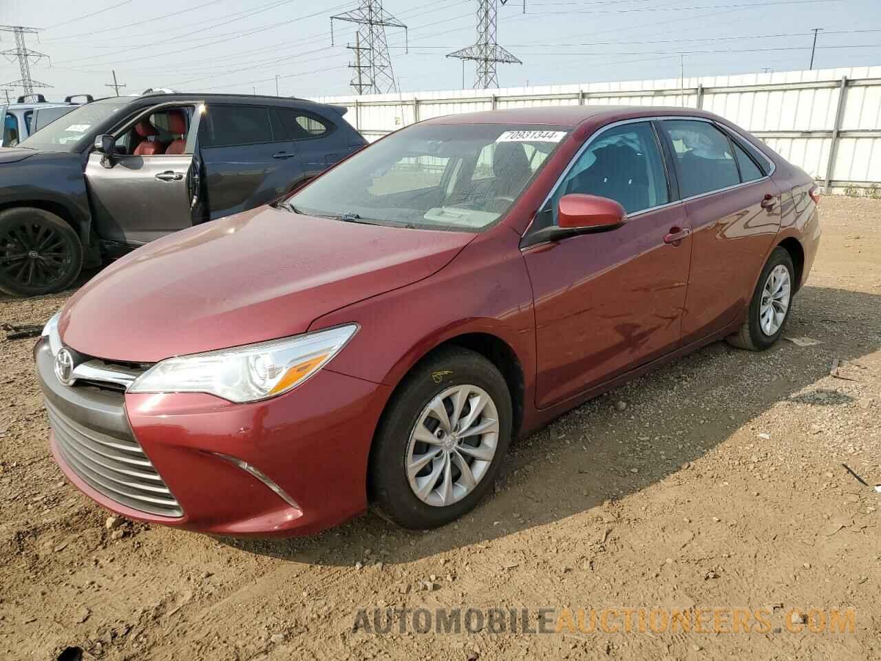 4T1BF1FKXHU638911 TOYOTA CAMRY 2017