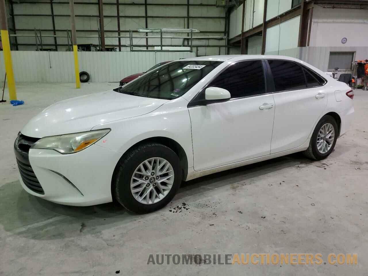 4T1BF1FKXHU647611 TOYOTA CAMRY 2017