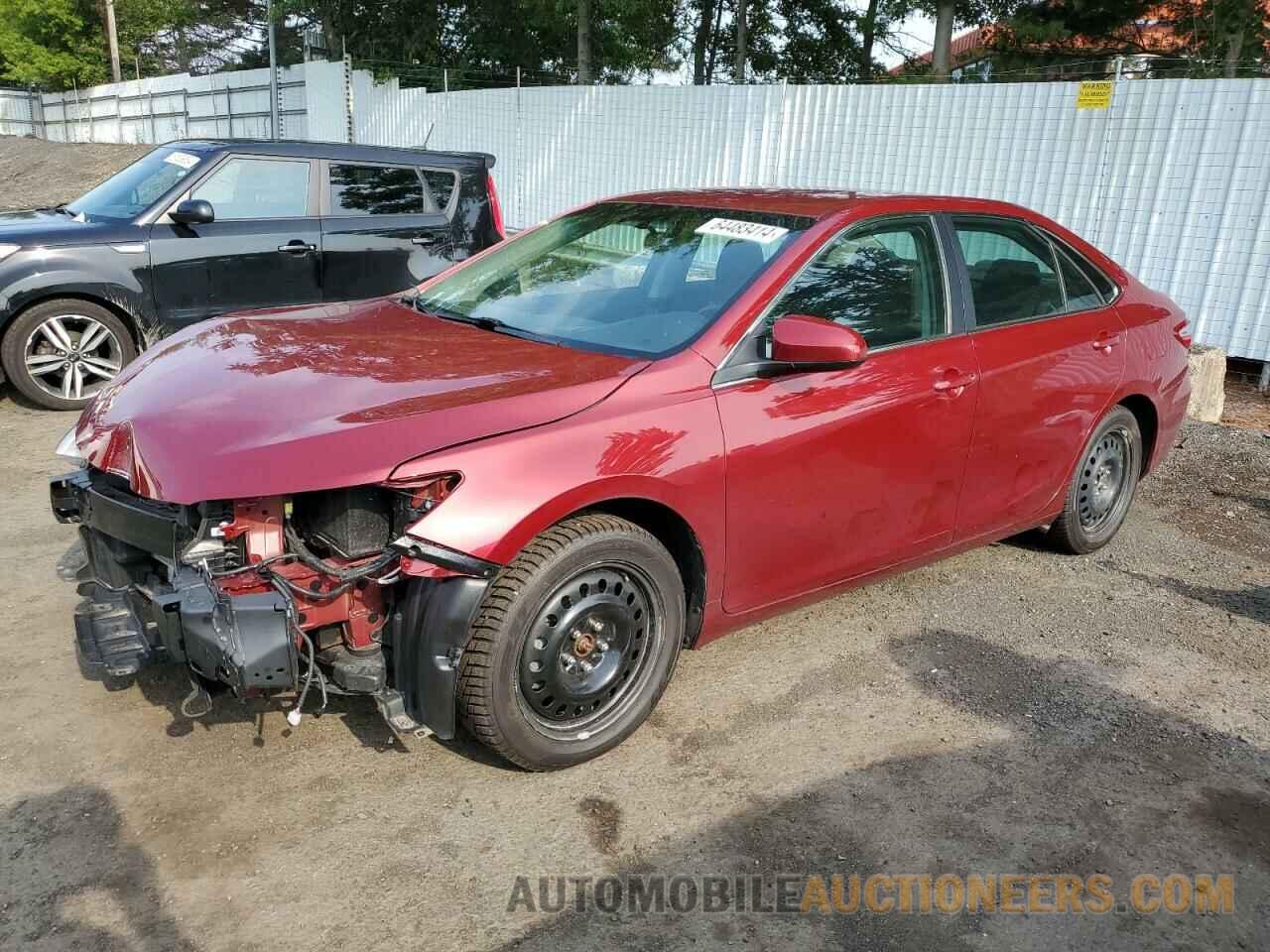 4T1BF1FKXHU647785 TOYOTA CAMRY 2017