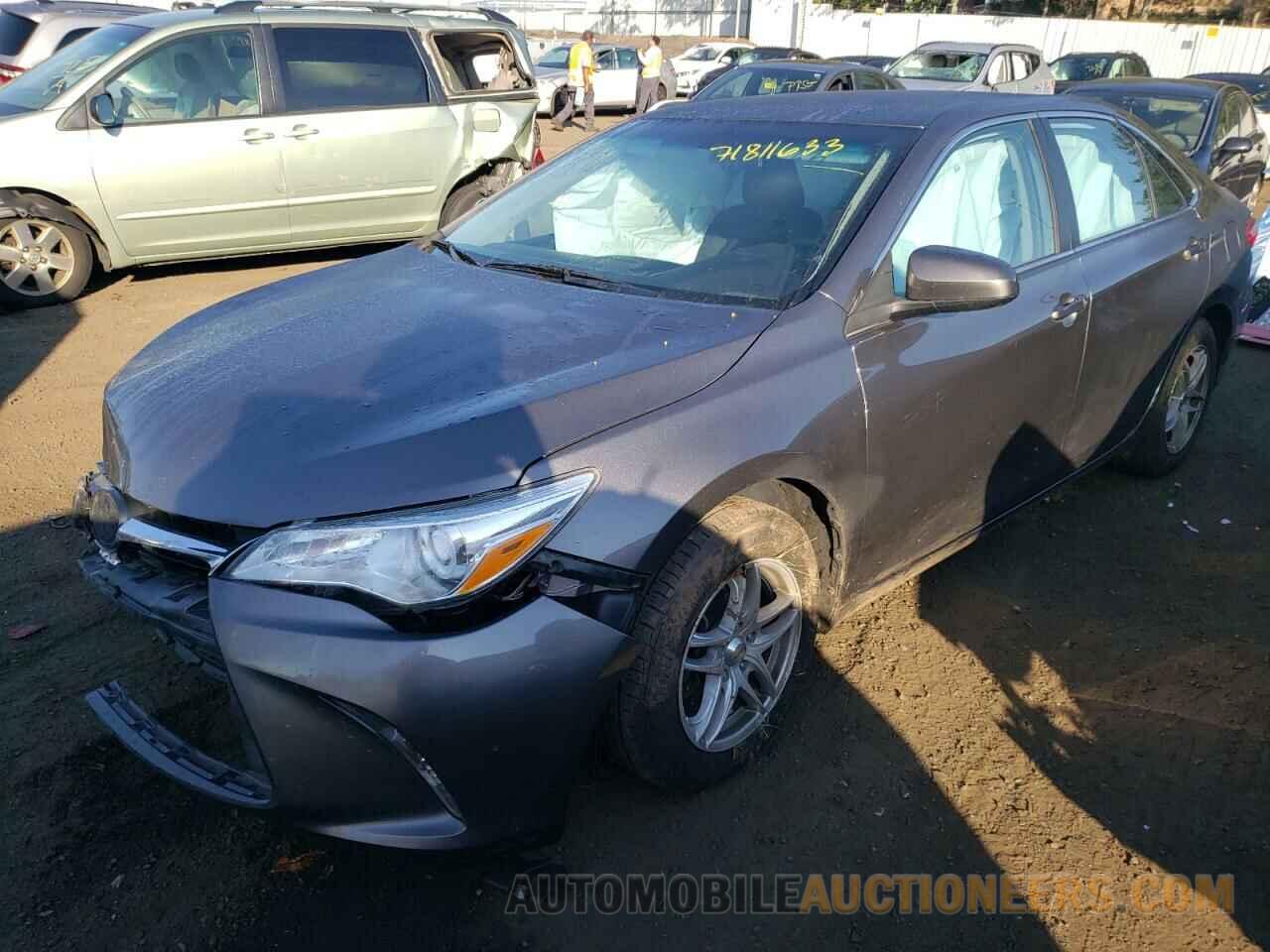 4T1BF1FKXHU655840 TOYOTA CAMRY 2017